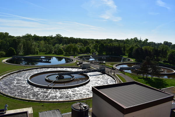 Bild vergr��ern: Kl�ranlage Landau-M�rlheim